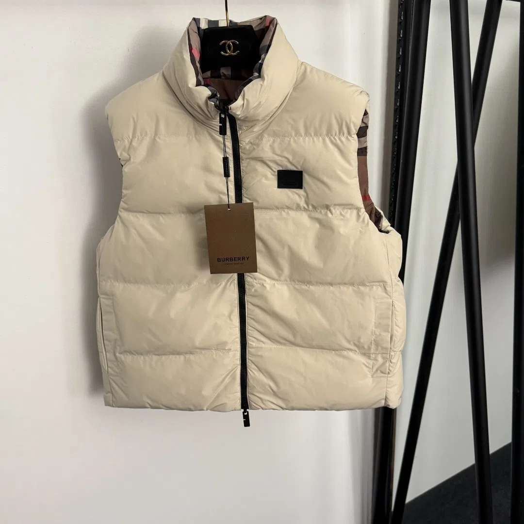 Burberry Women's Check-Pattern Color-Block Reversible Padded Vest - Ref. WCBURBERRY0023