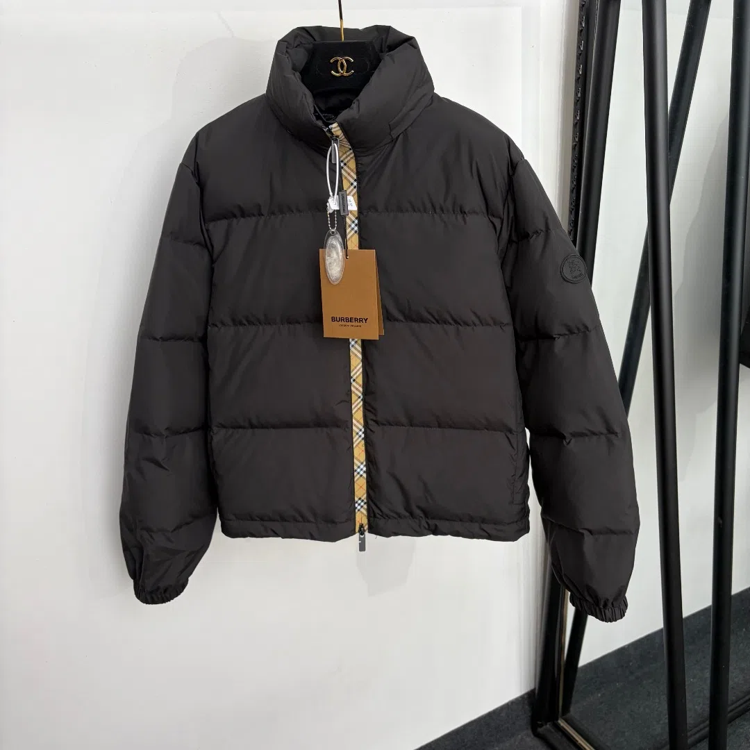 WCBURBERRY0075-01 Burberry Women's Long-Sleeve Check-Pattern Hooded Down Jacket - Ref. WCBURBERRY0075