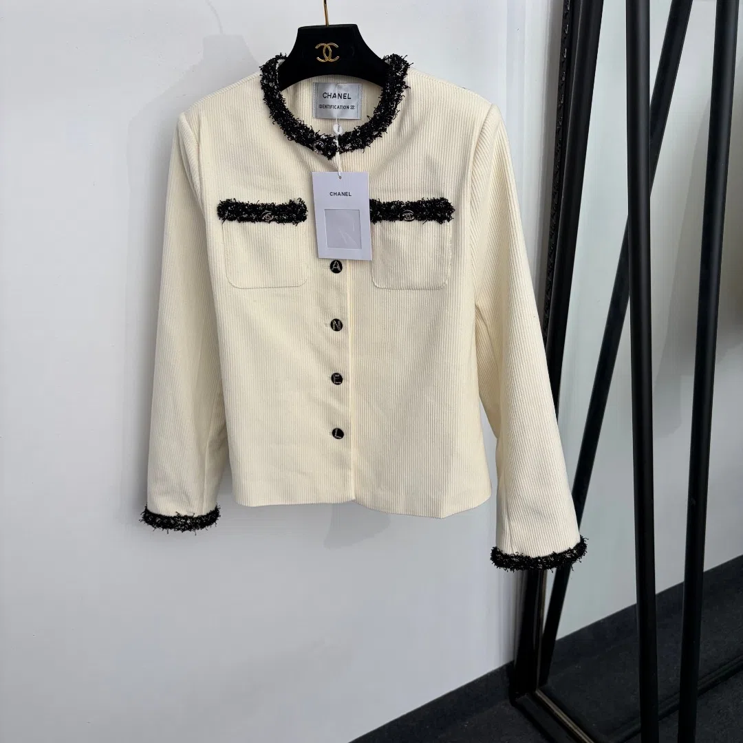WCCHANEL0177-01 Chanel Women's Long-Sleeve Crewneck Floral-Print Color-Block Corduroy Jacket - Ref. WCCHANEL0177