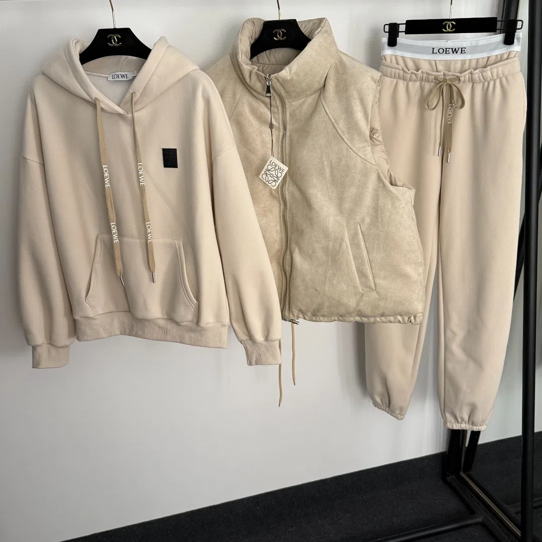 Loewe Women's Long-Sleeve Hooded Fleece-Lined Reversible Three-Piece Top, Vest and Trousers Set - Ref. WCLOEWE0019