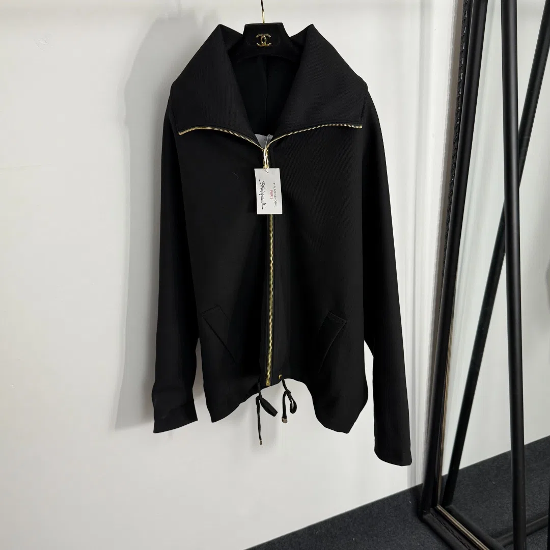 Schiaparelli Women's Relaxed-Fit Long-Sleeve Collared Jacket with Zip Fastening - Ref. WCSCHIAPARELLI0006