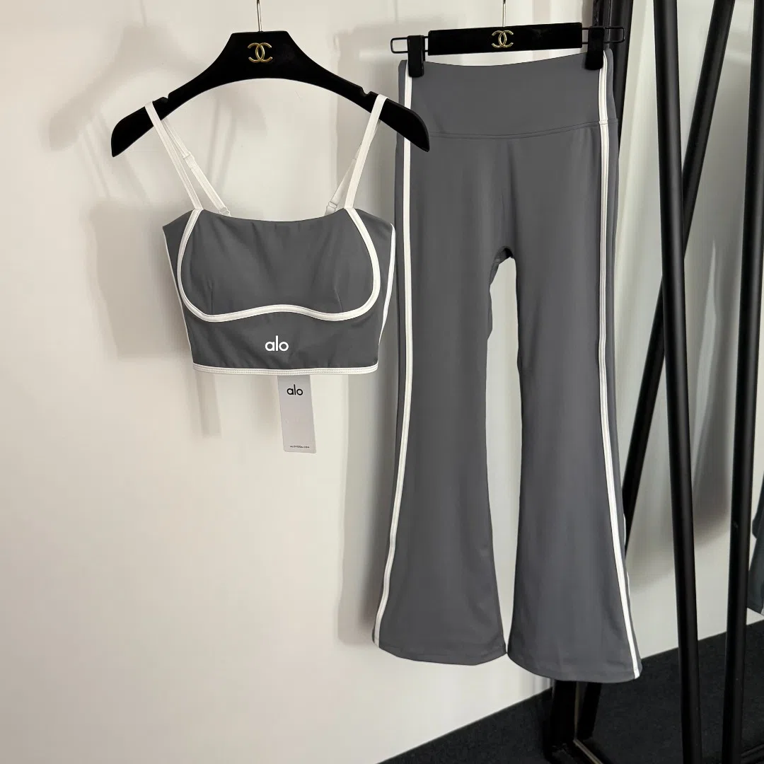 Women's Color-Block Tracksuit - Ref. WCUNK0004